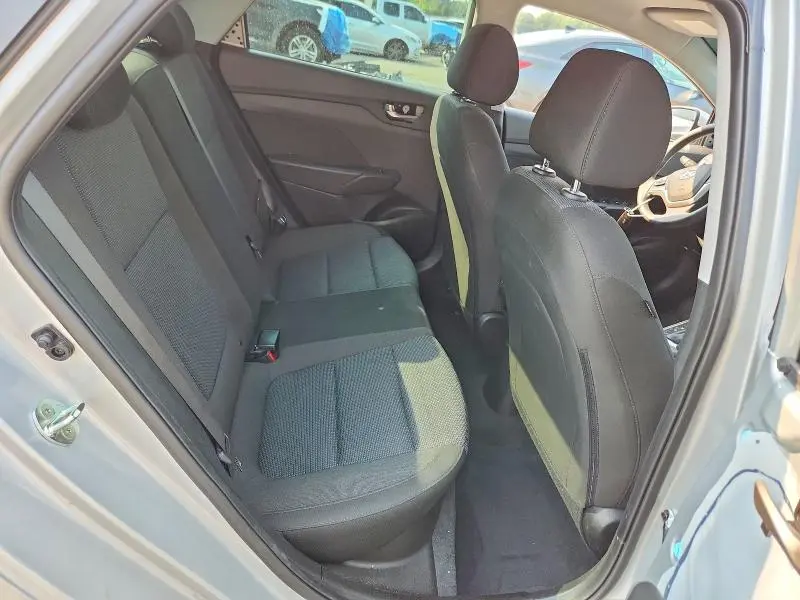 2022 HYUNDAI ACCENT SE  