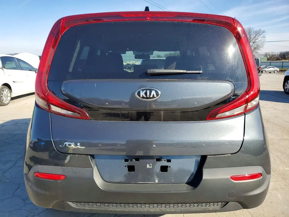 2021 KIA SOUL LX  