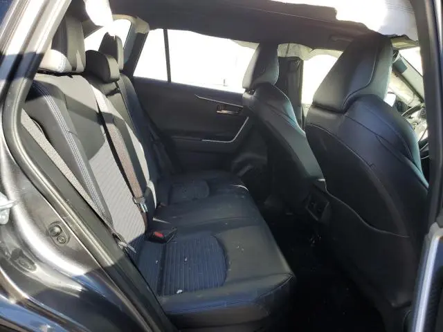 2020 TOYOTA RAV4 XSE
