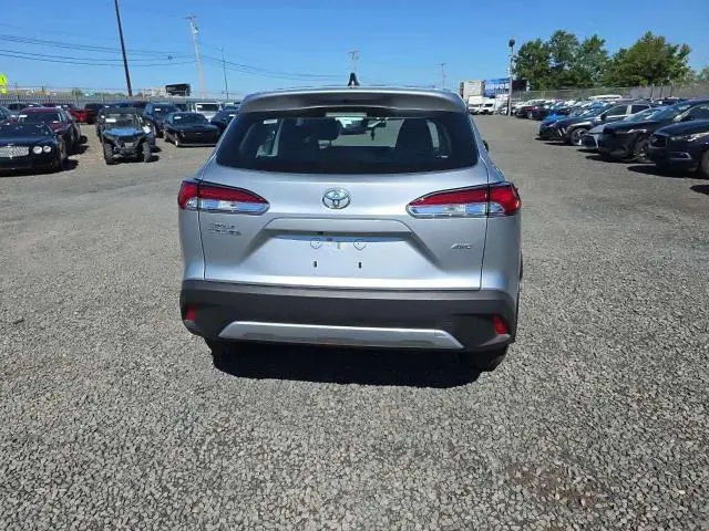 2025 TOYOTA COROLLA CROSS L  