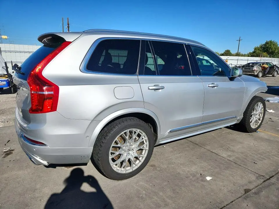 2019 VOLVO XC90 T8 INSCRIPTION  