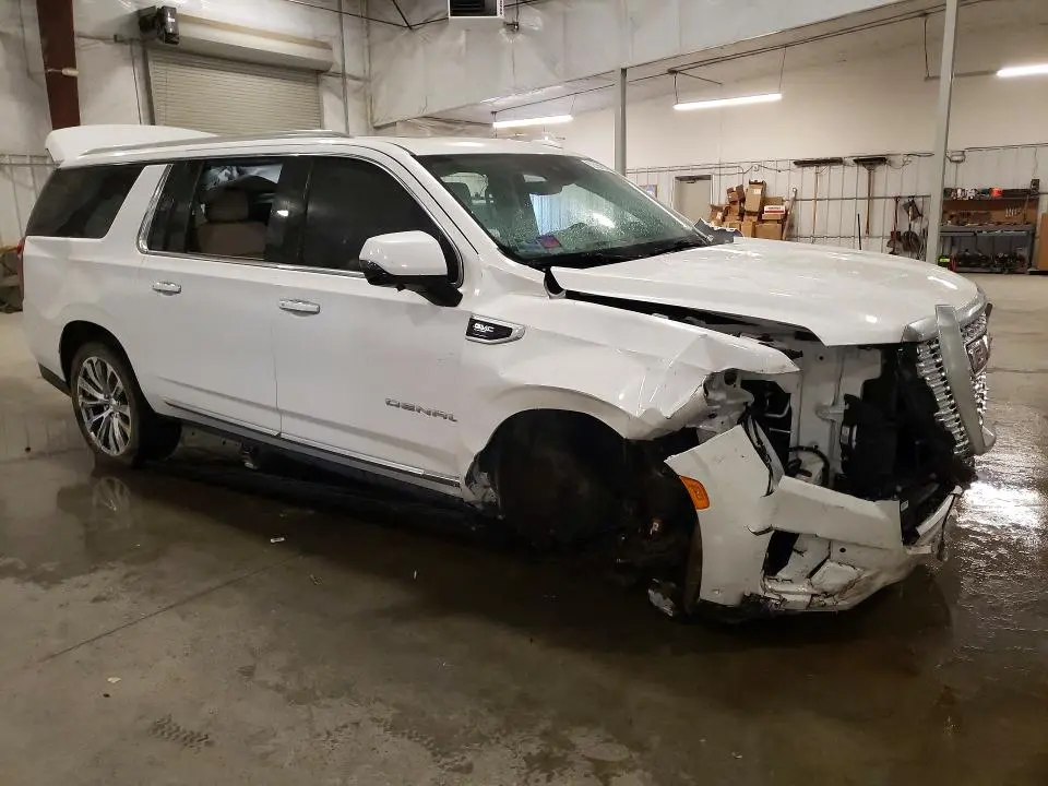 2023 GMC YUKON XL DENALI  