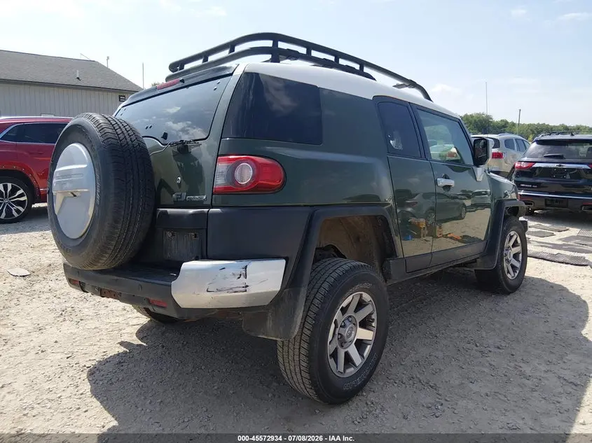 2014 TOYOTA FJ CRUISER  