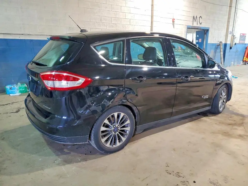 2017 FORD C-MAX TITANIUM  