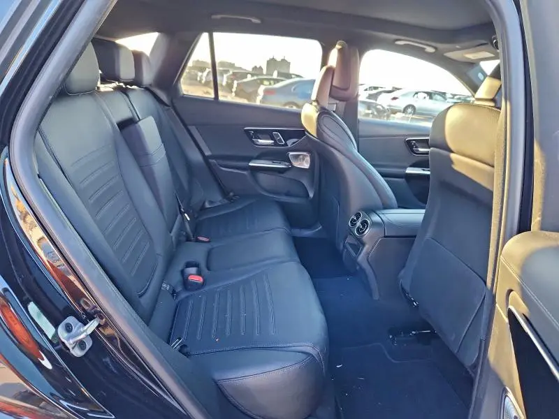 2025 MERCEDES-BENZ GLC 300 4MATIC  