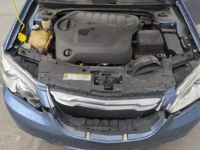 2011 CHRYSLER 200 TOURING  