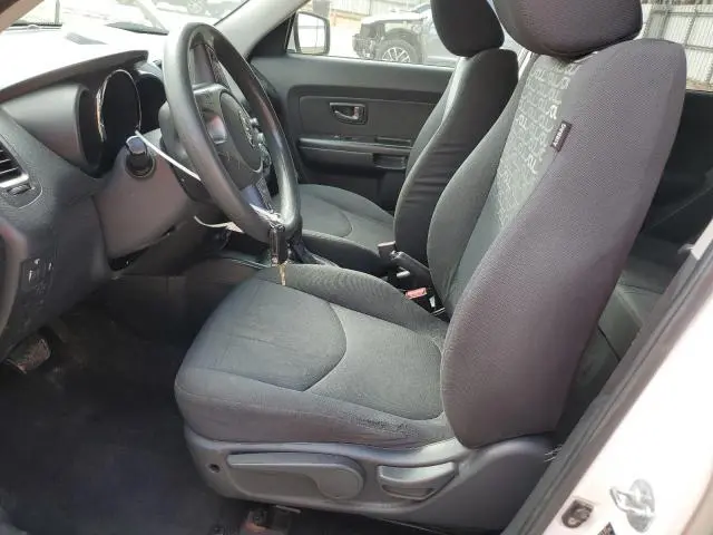 2011 KIA SOUL +  