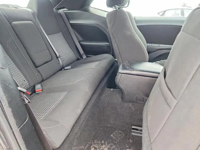 2023 DODGE CHALLENGER SXT  