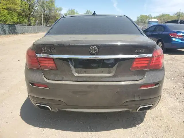 2014 BMW 750 XI  