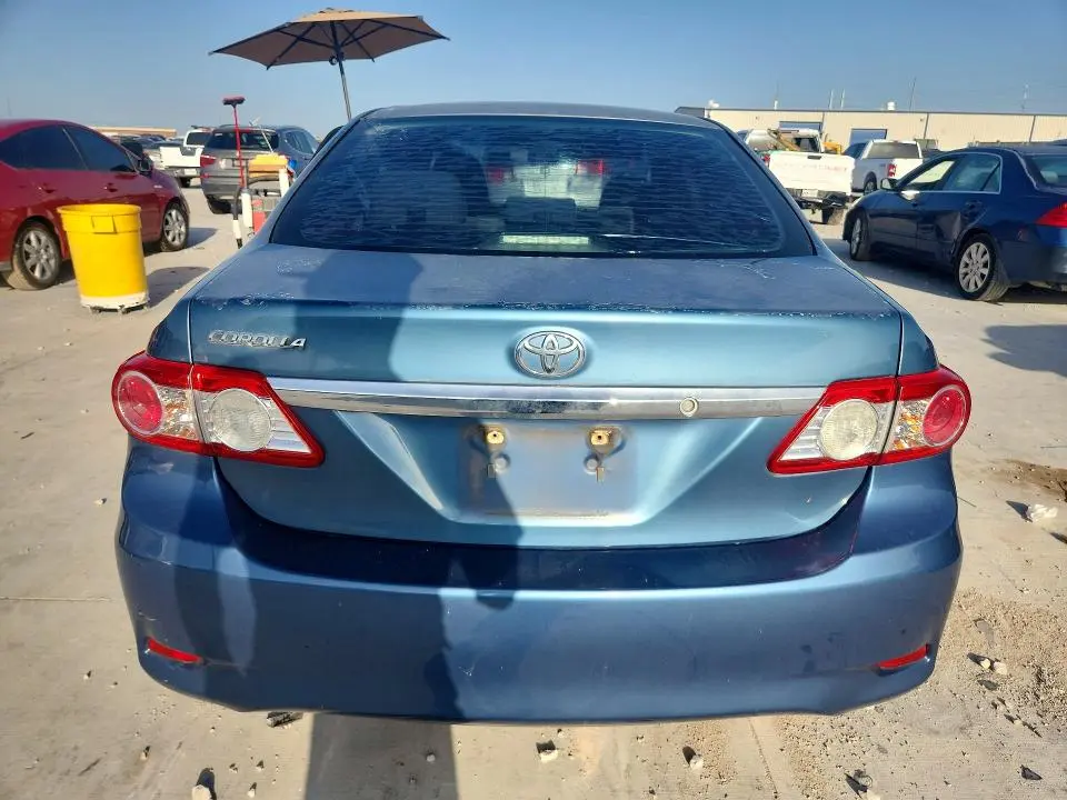 2013 TOYOTA COROLLA   