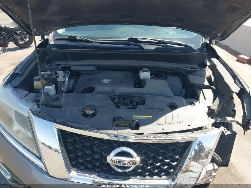 2016 NISSAN PATHFINDER SV