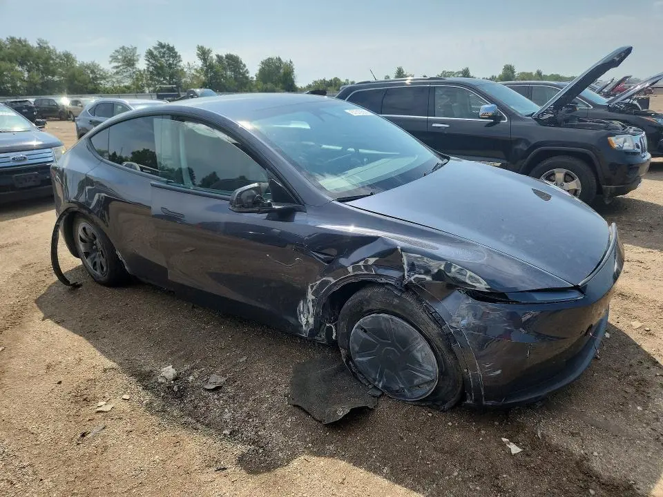 2026 TESLA MODEL Y   