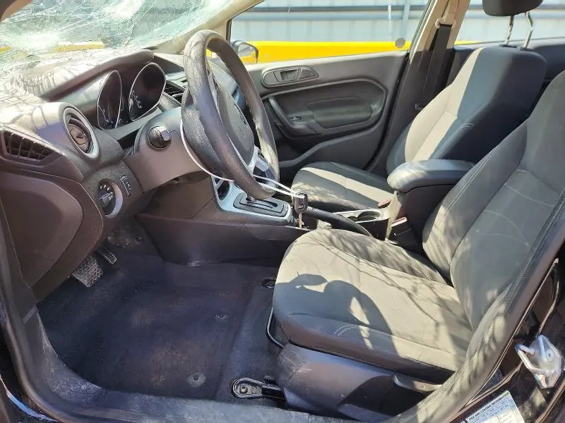 2018 FORD FIESTA SE  