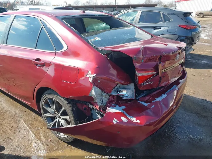 2015 TOYOTA CAMRY XSE V6