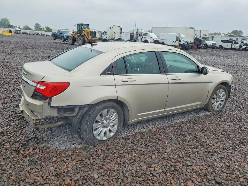 2014 CHRYSLER 200 LX  