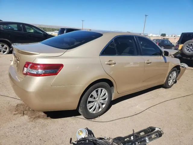 2010 TOYOTA CAMRY LE  