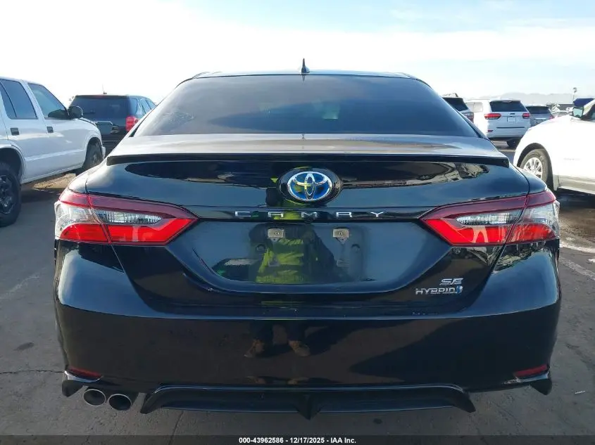 2021 TOYOTA CAMRY SE HYBRID