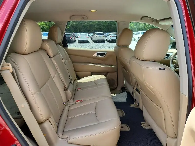 2014 NISSAN PATHFINDER SL  