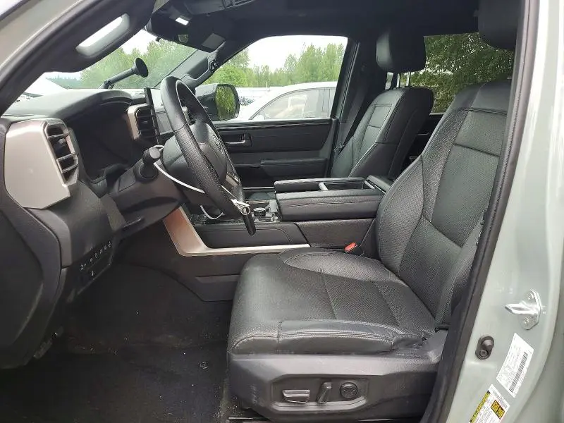 2025 TOYOTA TUNDRA LIMITED  