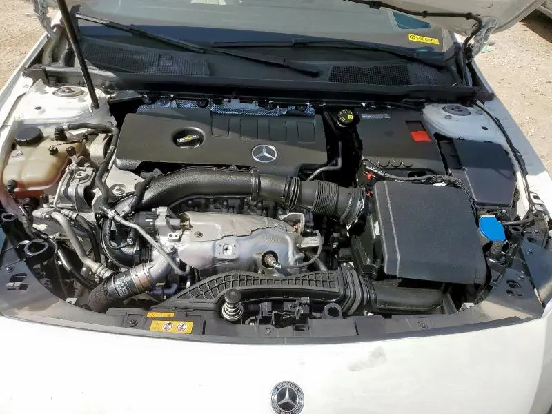 2021 MERCEDES-BENZ A 220  