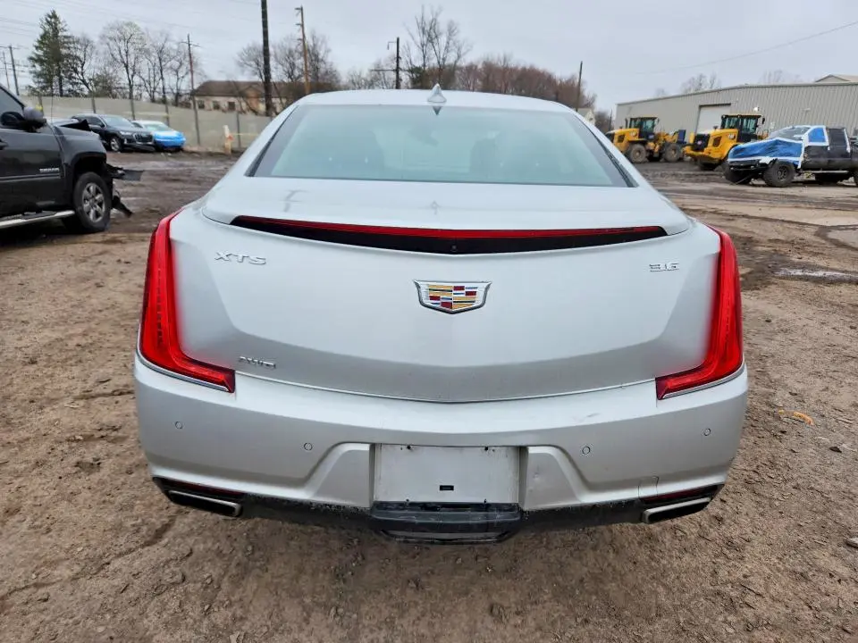 2018 CADILLAC XTS LUXURY  