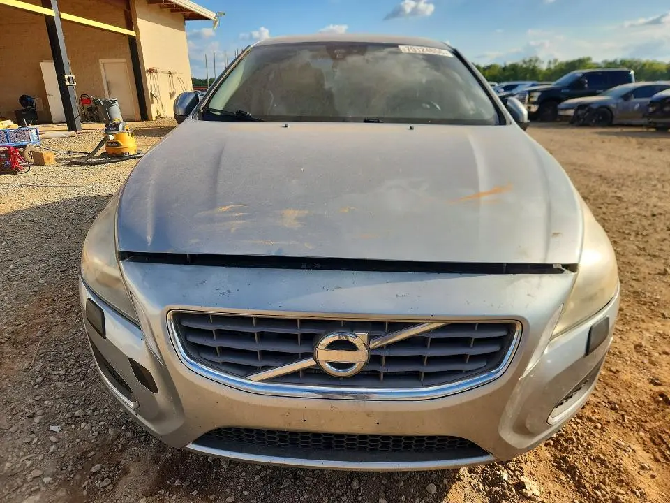 2013 VOLVO S60 T5  