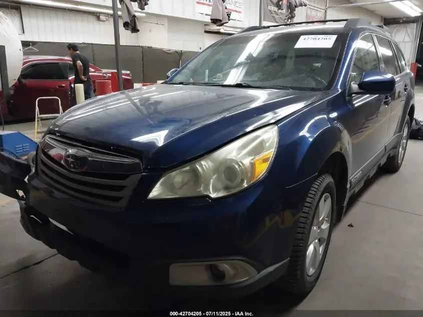 2010 SUBARU OUTBACK 2.5I PREMIUM