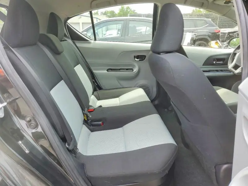 2013 TOYOTA PRIUS C TWO  
