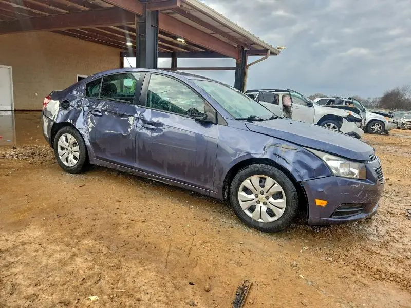2013 CHEVROLET CRUZE LS  