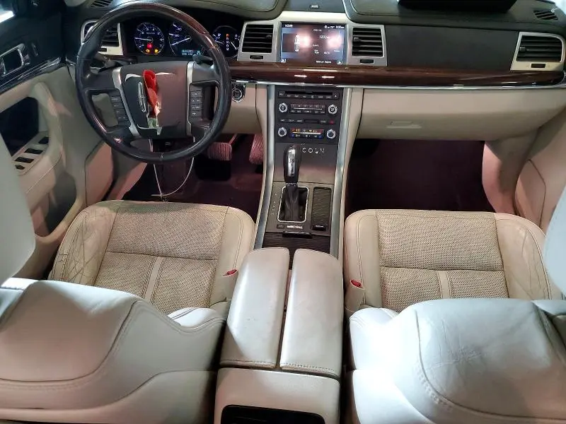 2011 LINCOLN MKS   