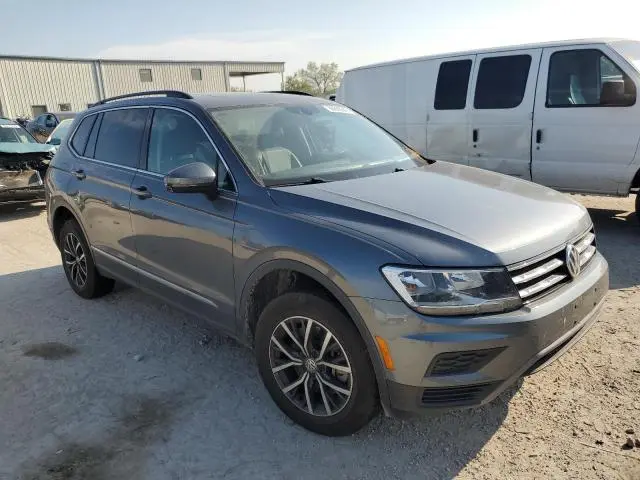 2020 VOLKSWAGEN TIGUAN SE  
