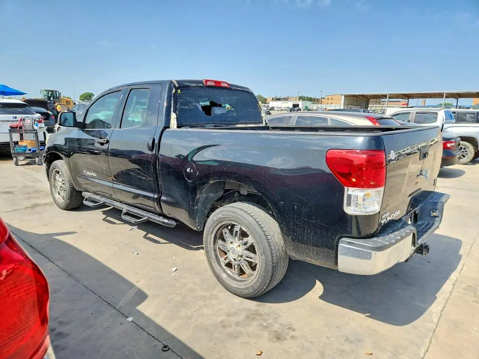 2011 TOYOTA TUNDRA DOUBLE CAB SR5  