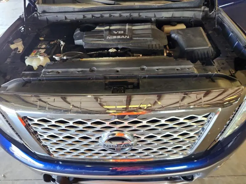 2017 NISSAN TITAN PLATINUM RESERVE  