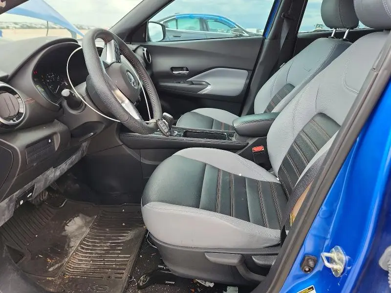 2021 NISSAN KICKS SR  