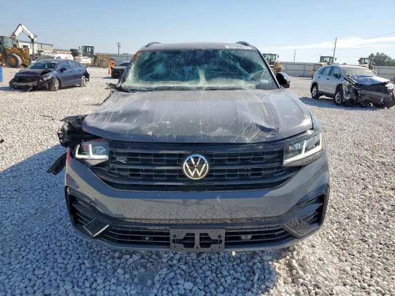 2023 VOLKSWAGEN ATLAS CROSS SPORT SEL R-LINE  