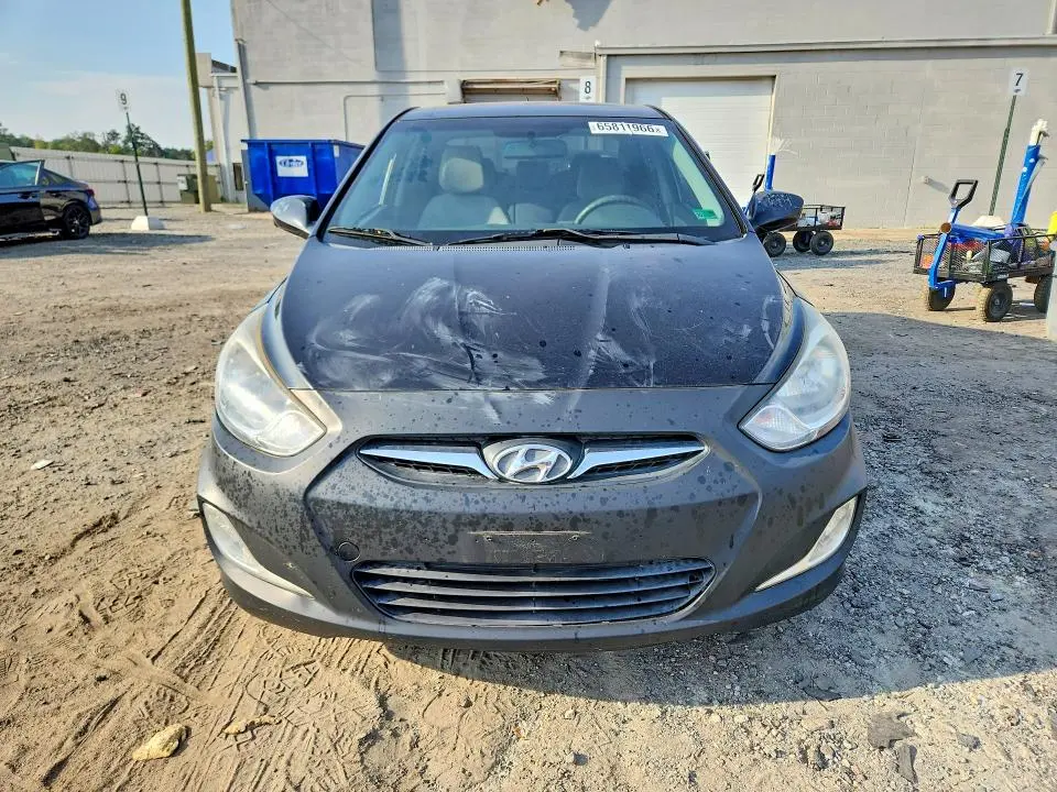 2012 HYUNDAI ACCENT GLS  