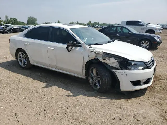 2014 VOLKSWAGEN PASSAT SE  