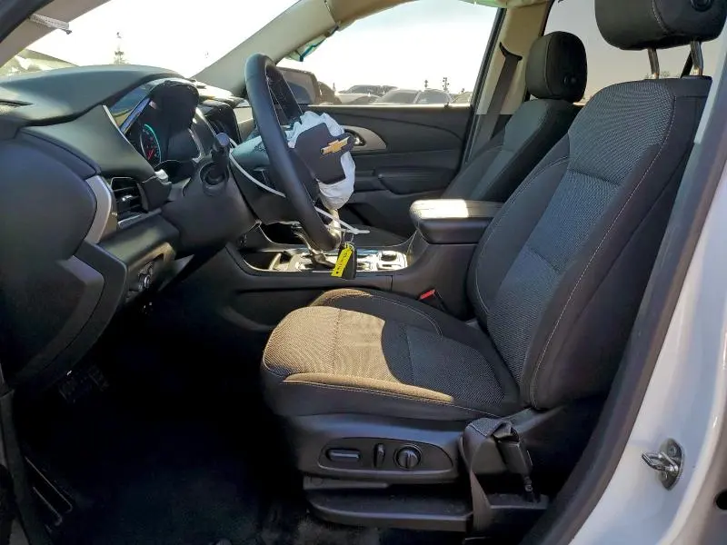 2018 CHEVROLET TRAVERSE LT  