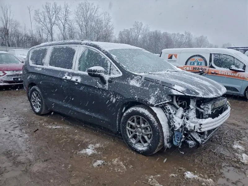 2021 CHRYSLER PACIFICA TOURING  
