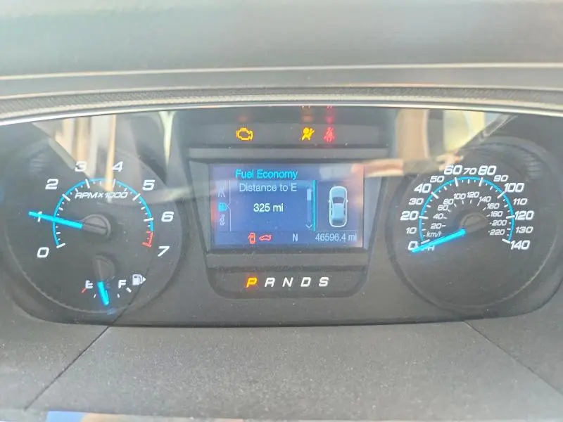 2019 FORD TAURUS SE  