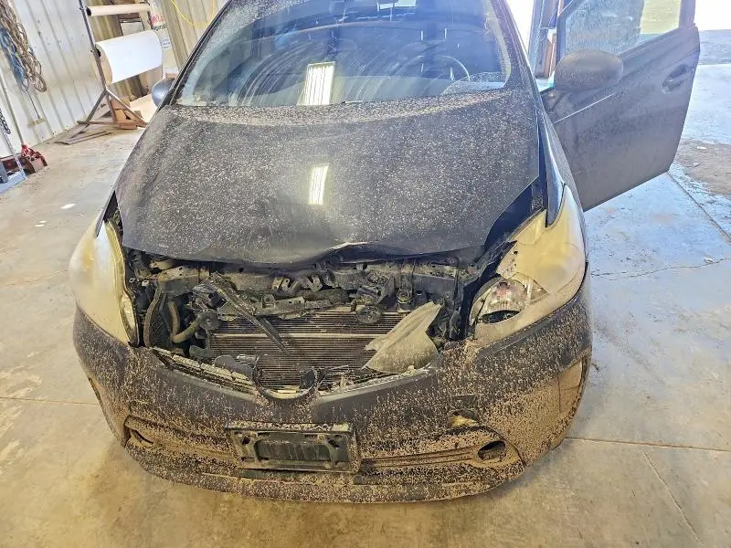 2013 TOYOTA PRIUS THREE  