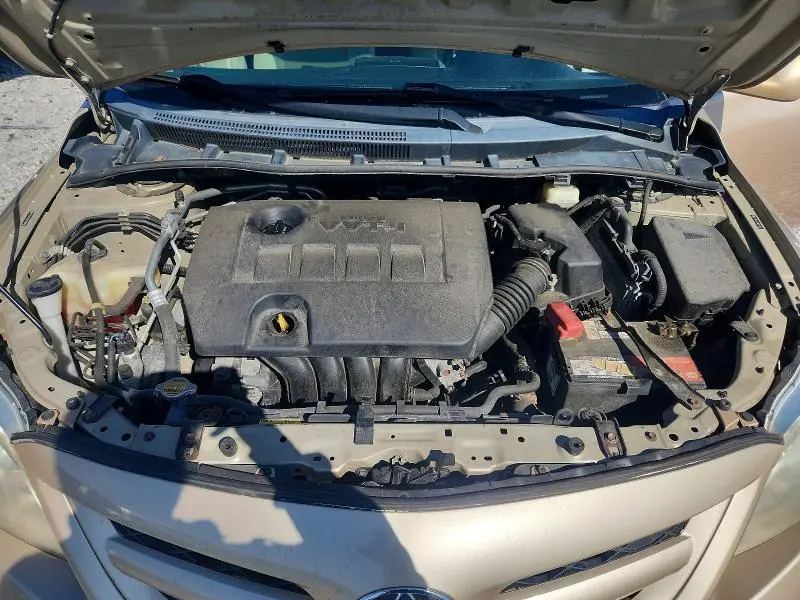 2011 TOYOTA COROLLA LE  