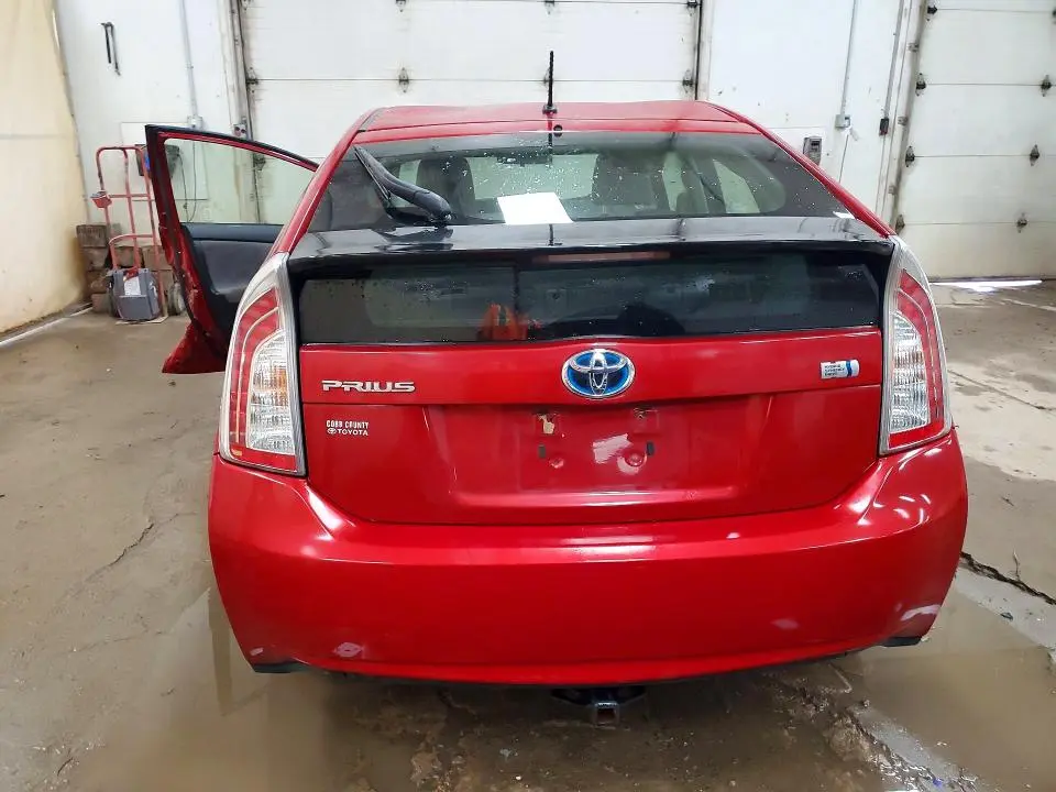 2013 TOYOTA PRIUS TWO  