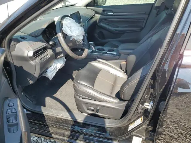 2022 NISSAN ALTIMA SR  