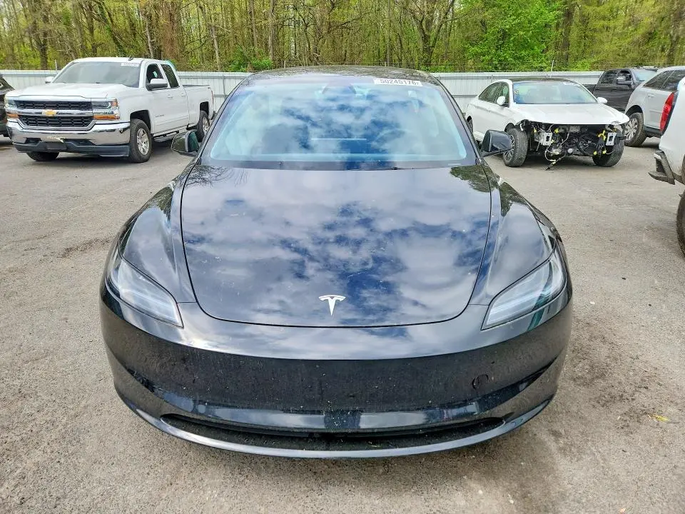 2025 TESLA MODEL 3   