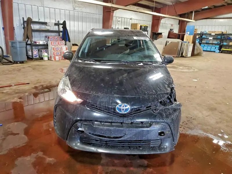 2015 TOYOTA PRIUS V   