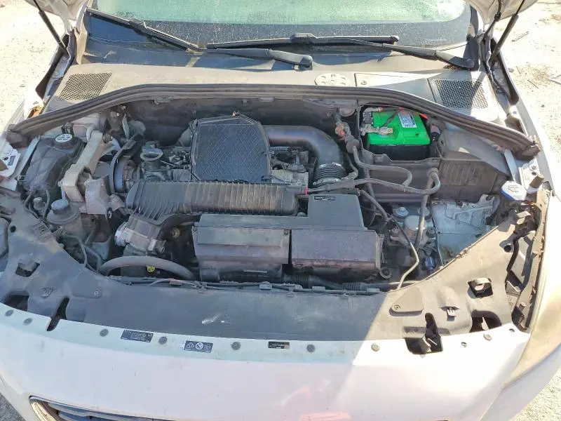 2012 VOLVO S60 T5  
