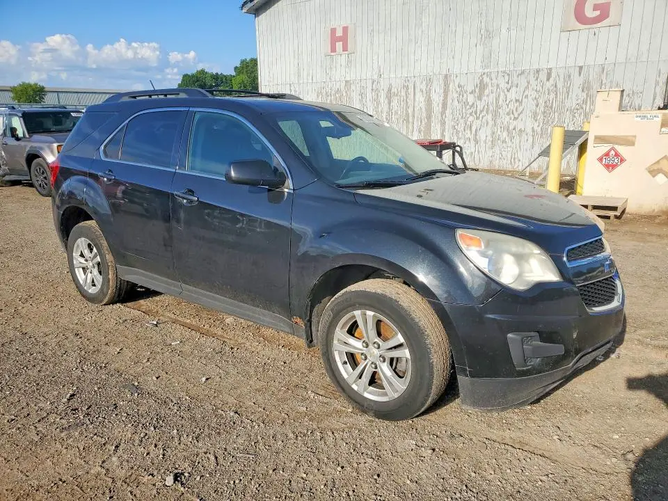 2015 CHEVROLET EQUINOX LT  