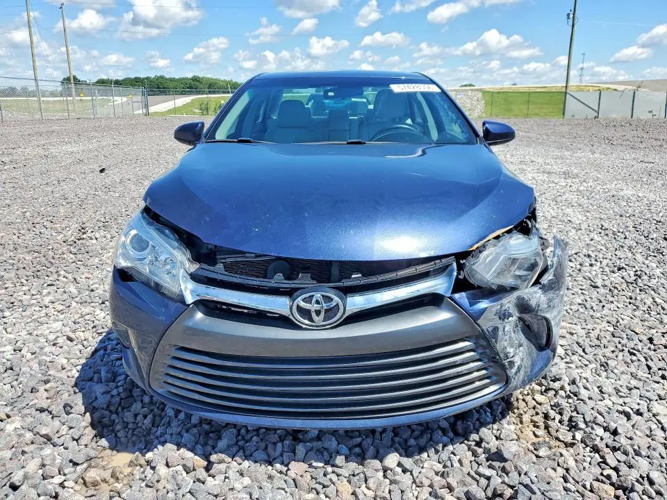 2015 TOYOTA CAMRY XLE  