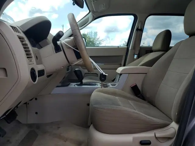 2010 FORD ESCAPE XLT  